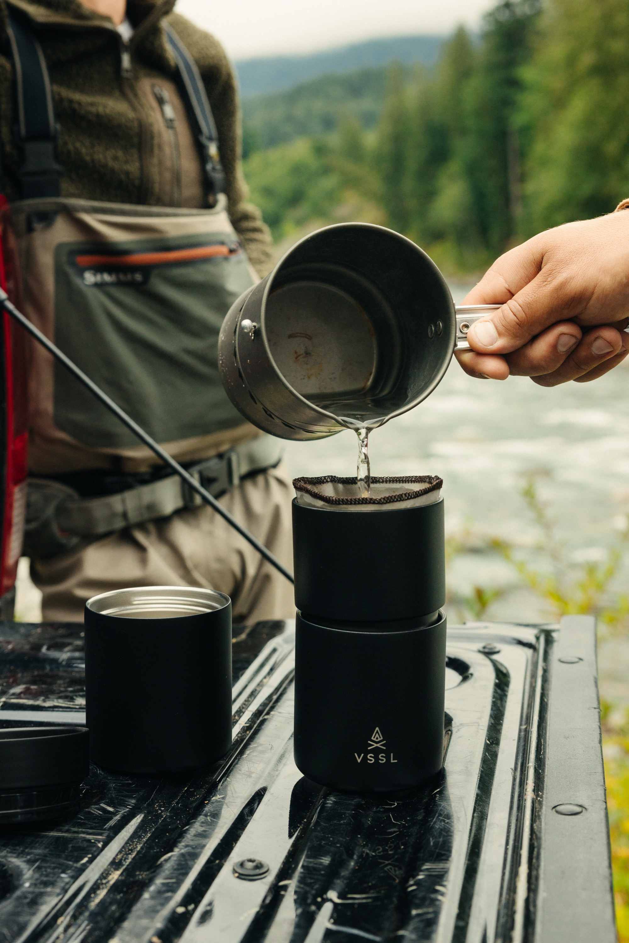Camping-Kaffeebereiter, Kaffeefilter, tragbar, schwarzes Metall, Outdoor-Kaffee