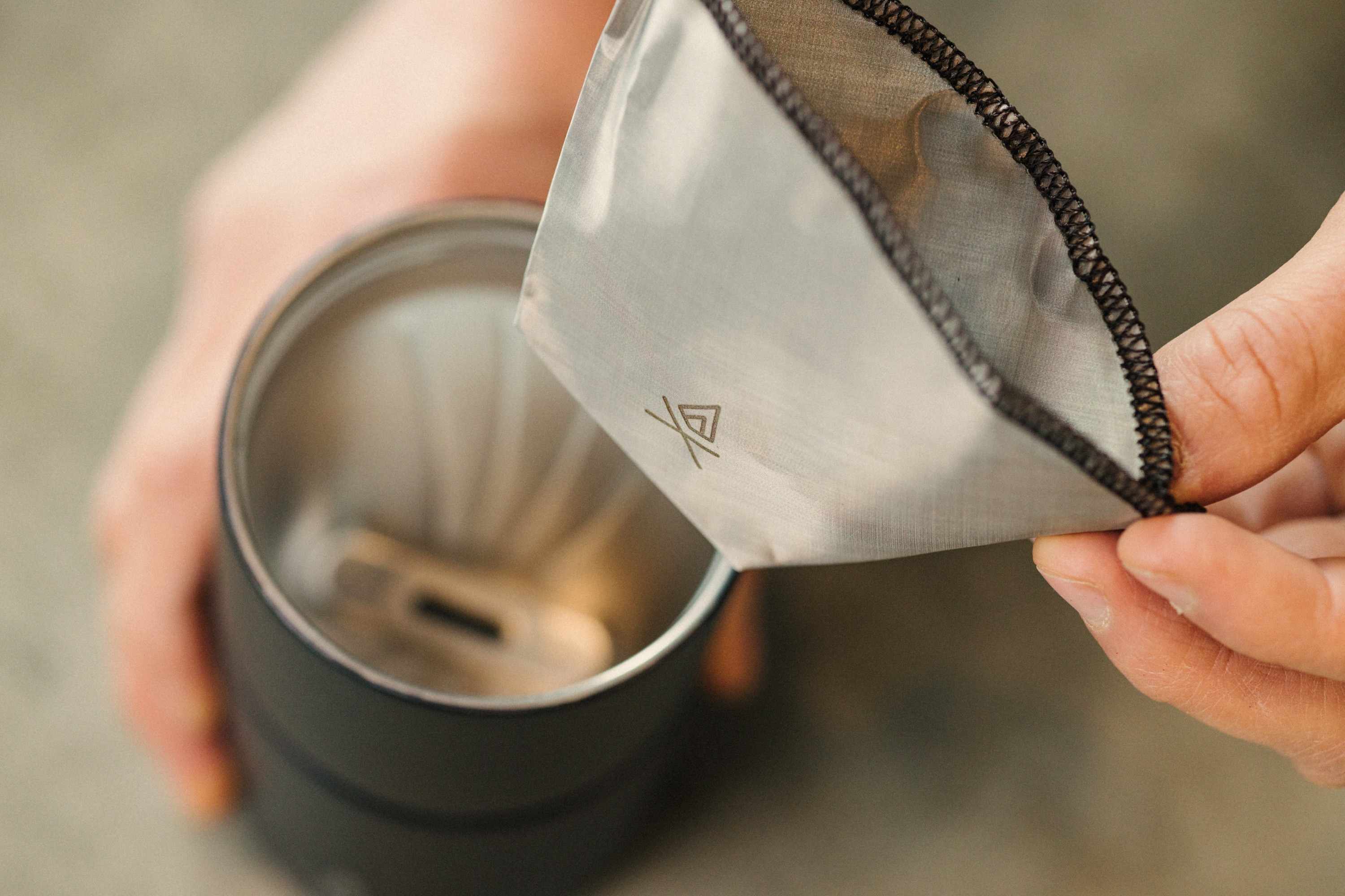 Kaffeefilter, Wiederverwendbar, Stofffilter, Hellgrau, Schwarze Naht