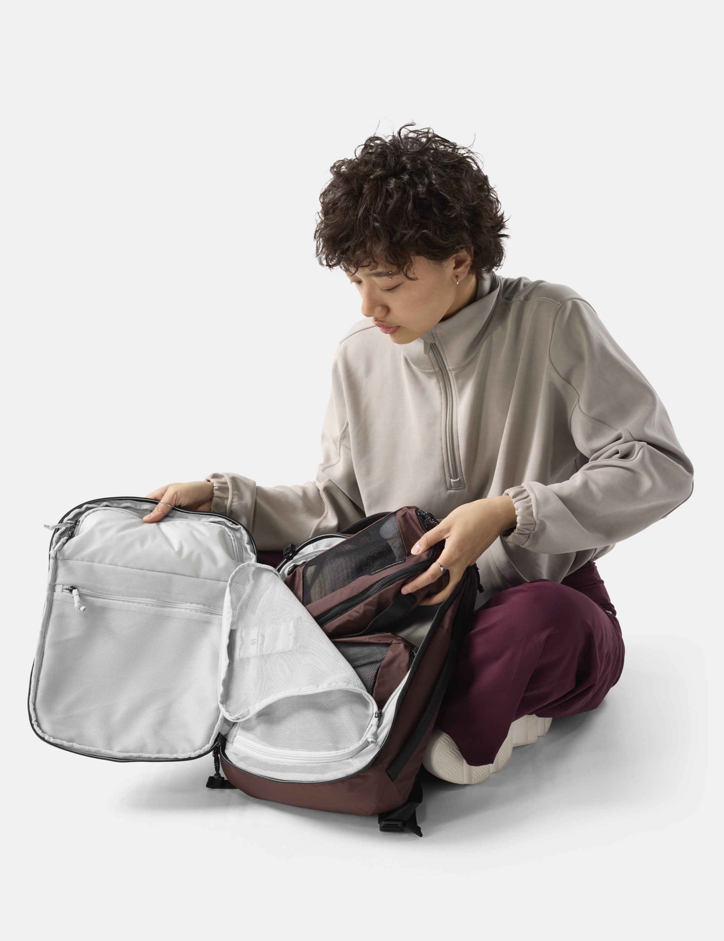 Rucksack, Reisegepäck, Hauptfach, Vorderer Reißverschluss, Hellgrau