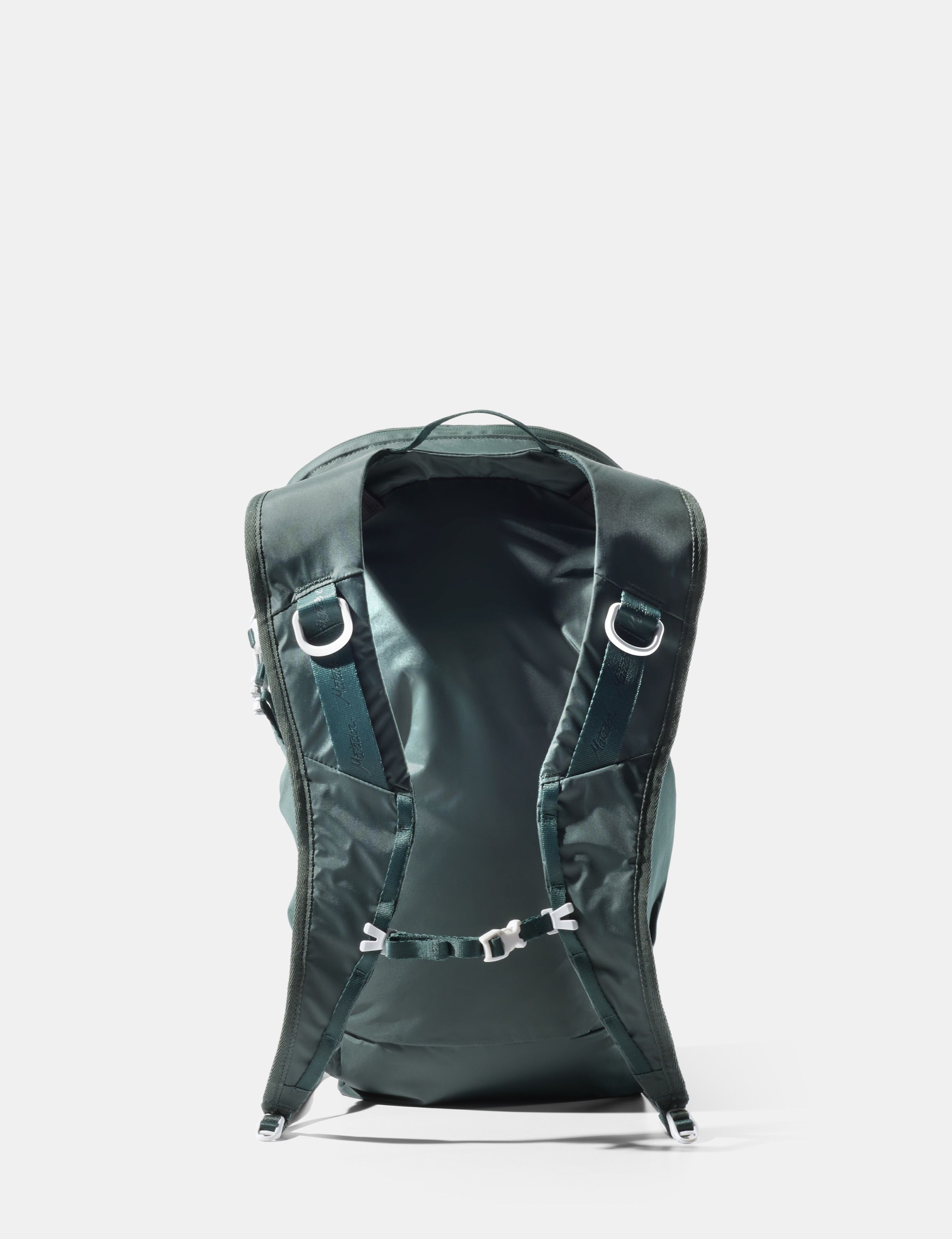 Rucksack, Schulterriemen, Verstellbare Gurte, Druckverschluss, Nylon